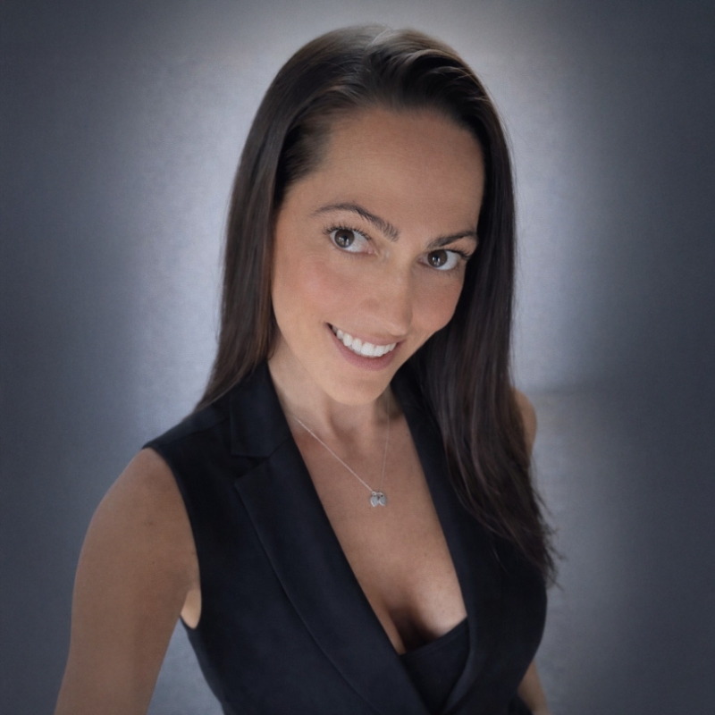 Centennial Dental Office Manager Jenn